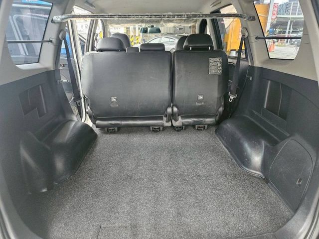 /自排廂型車/平整大空間/低里程/僅跑4萬多公里/原廠保養  第5張相片