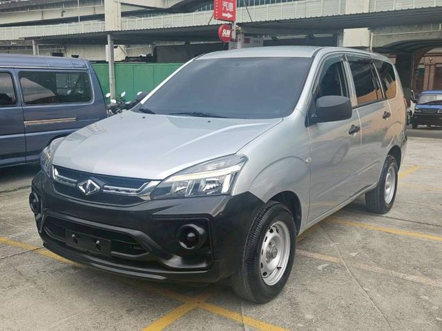 /客貨兩用廂型車/低里程/僅跑3萬多公里  第1張相片