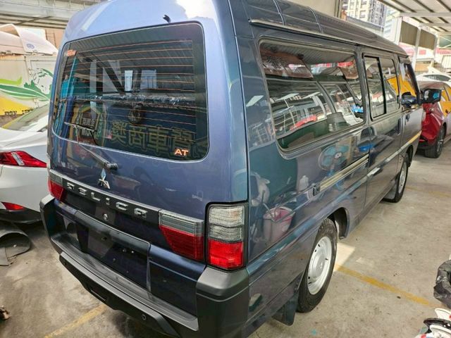 /8人座/自排廂型車/安卓音響/360環景/低里程/原廠保養/原鈑件  第2張相片