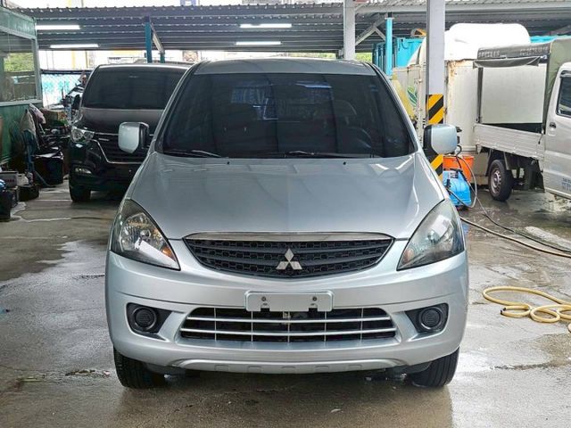 /超低里程僅跑7萬/內外漂亮/車泊可參考/自排廂型車  第4張相片