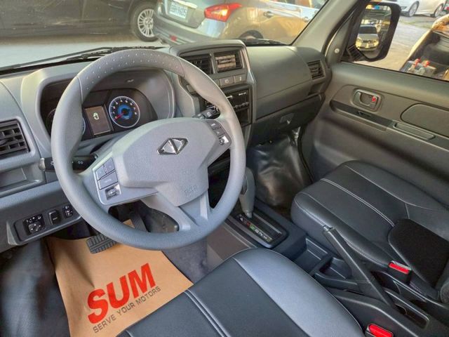 /A180/自排廂型車/原廠保養/僅跑1萬公里  第9張相片