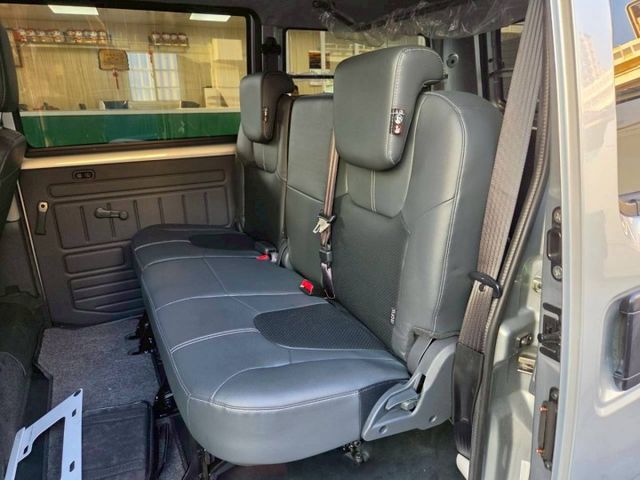 /A180/自排廂型車/原廠保養/僅跑1萬公里  第10張相片