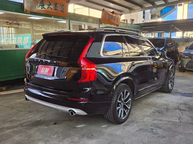 /7人座休旅車/大改款/柴油/可全額貸款  第2張相片