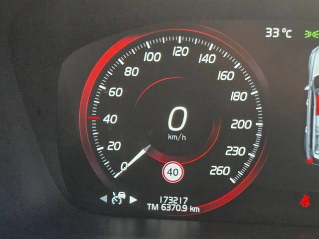 /7人座休旅車/大改款/柴油/可全額貸款  第15張相片