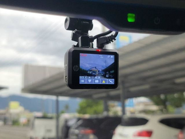 車比人兇 FX35 霸氣休旅車  第19張相片