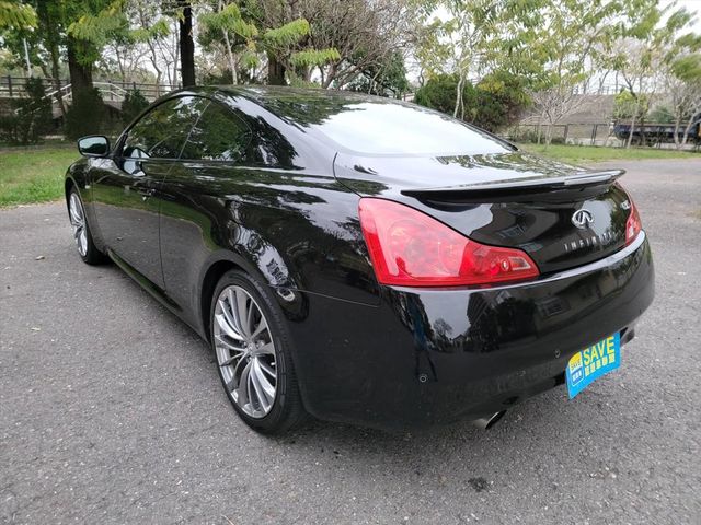 G37 雙門跑車 車子超美  第7張相片