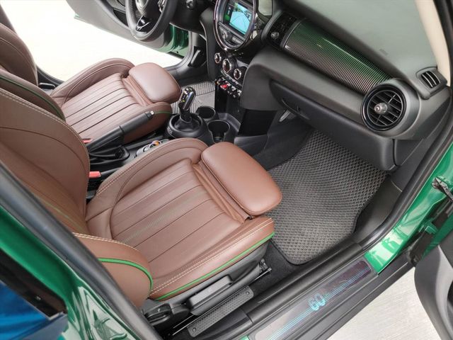 MINI COOPER 60周年紀念版  第13張相片