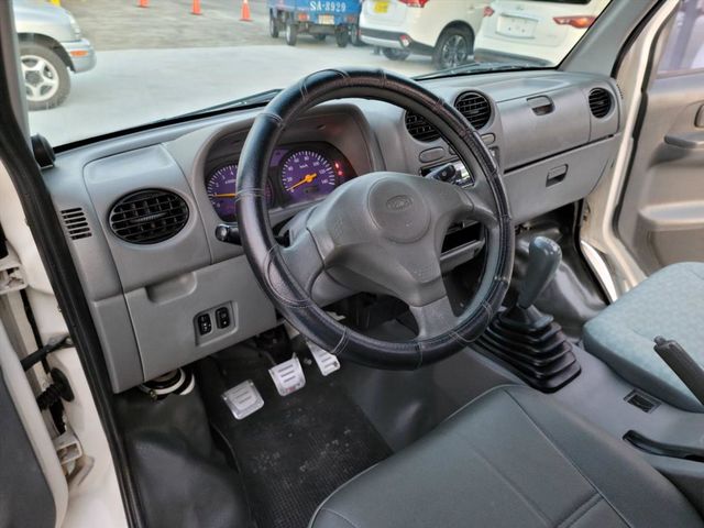 頭家的賺錢車 VERYCA 1.3  第10張相片