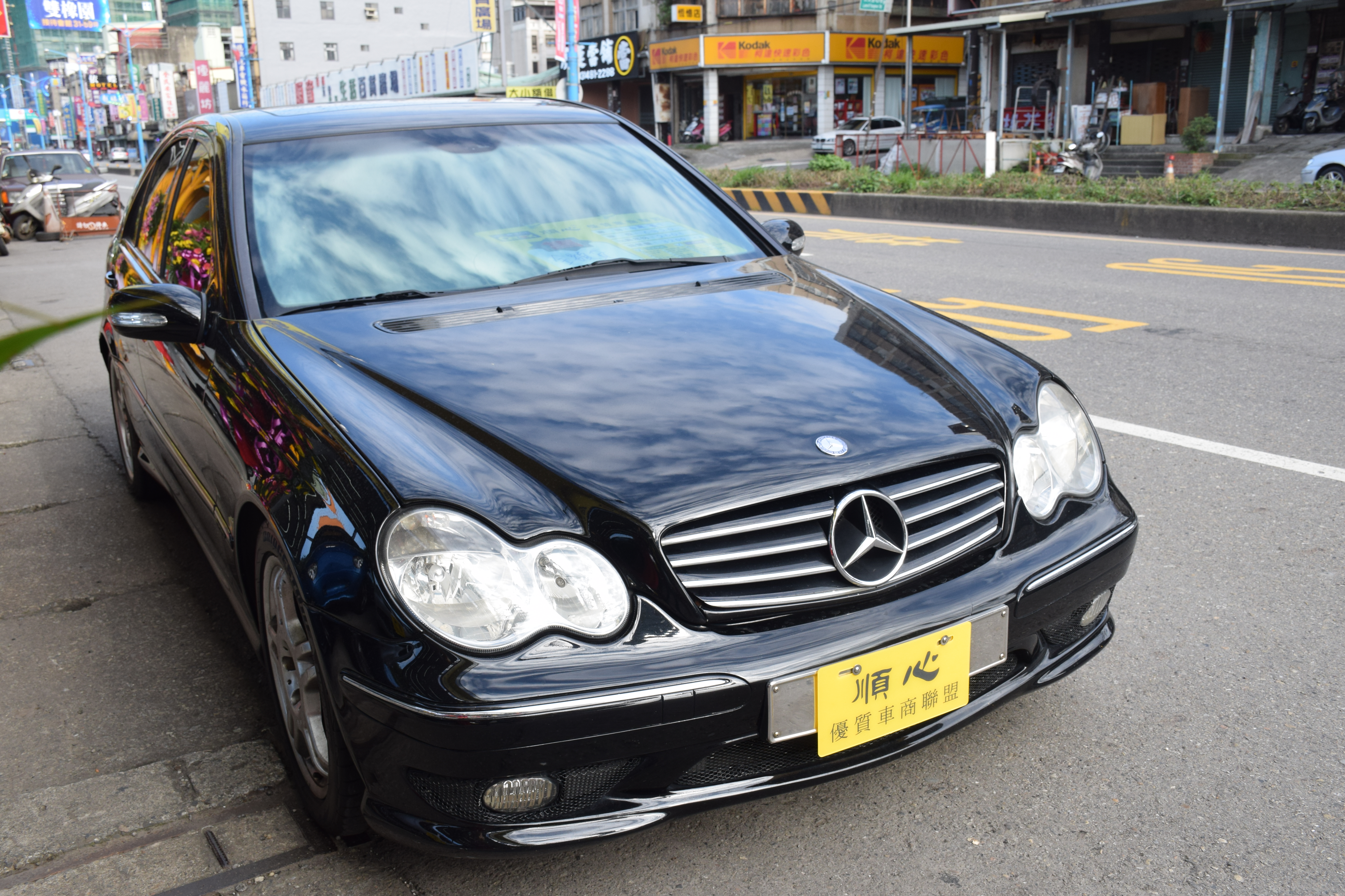 01年 Benz c320 (AMG套件)  第2張相片