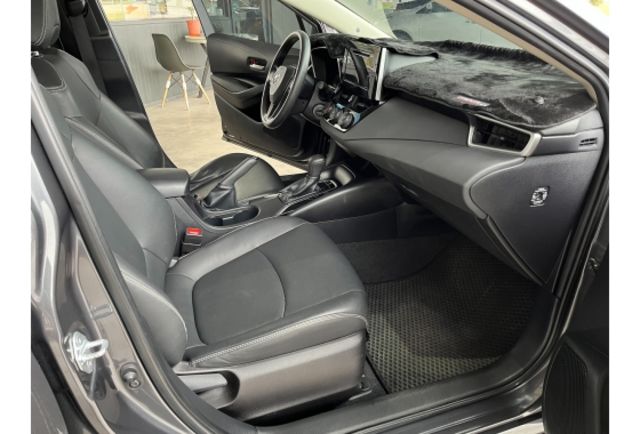 Toyota ALTIS  第7張相片