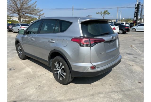 Toyota RAV4  第3張相片