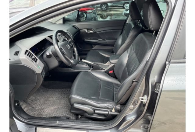 Honda CIVIC  第5張相片
