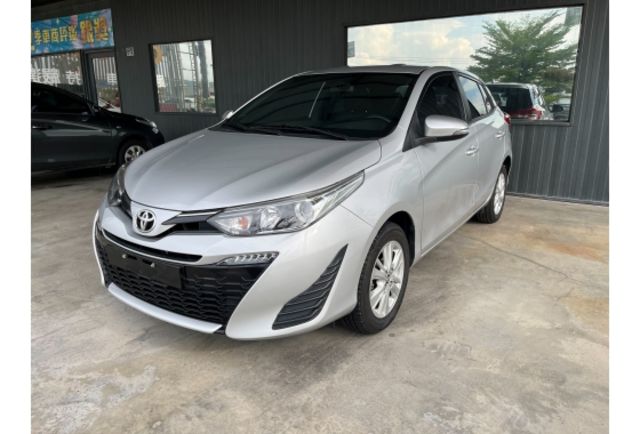 Toyota YARIS  第1張相片