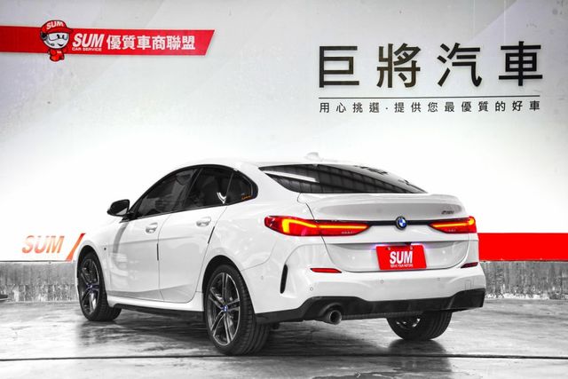 一手車 原版原漆 原廠保固至今年10月 僅跑6.5萬里 導航倒影 電動椅 ACC  第6張相片