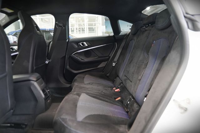 一手車 原版原漆 原廠保固至今年10月 僅跑6.5萬里 導航倒影 電動椅 ACC  第9張相片