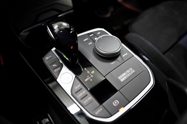 一手車 原版原漆 原廠保固至今年10月 僅跑6.5萬里 導航倒影 電動椅 ACC  第15張相片
