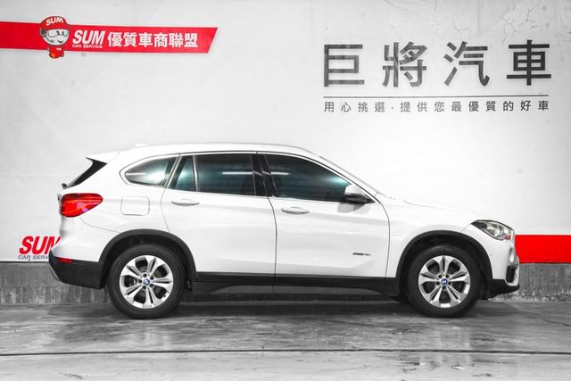 僅跑9.1萬里｜I-KEY｜摸門｜倒車顯影｜恆溫空調｜雙電動椅｜電尾門  第4張相片