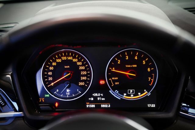 僅跑9.1萬里｜I-KEY｜摸門｜倒車顯影｜恆溫空調｜雙電動椅｜電尾門  第12張相片