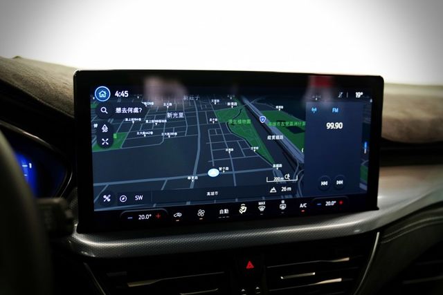 原版件 僅跑1.1萬里 ACC 車道偏移 抬顯 電動椅 B&O音響 倒影 電尾門  第12張相片
