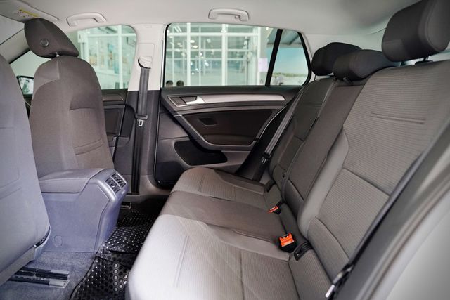 原版原漆僅跑8.4萬里 ACC跟車、雙區恆溫、i-key、CarPlay、倒影  第10張相片