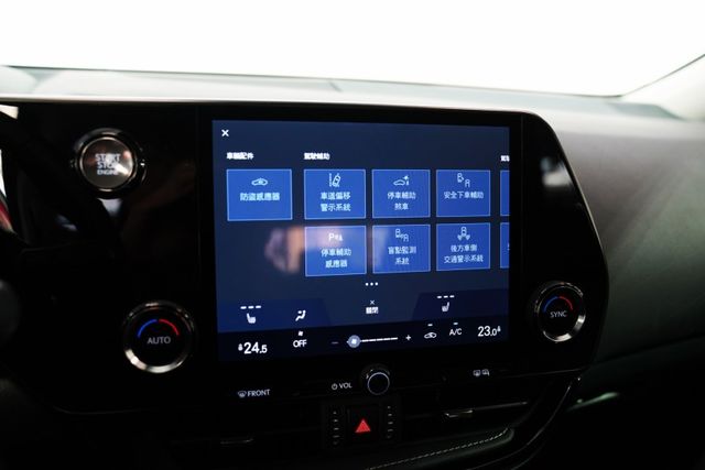 豪華版 一手車 原版原漆 雙電動椅、電尾門、Level2跟車、環景、CARPLA  第14張相片