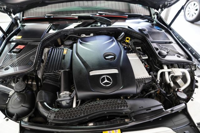 原版件｜AMG、全景天窗、柏林之音、盲點、摸門解鎖、雙電動電熱椅、環景、導航  第19張相片