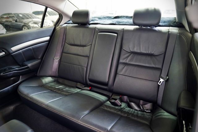 一手車僅跑7.4萬里 換檔撥片、天窗、倒車顯影、導航、恆溫空調、胎壓偵測  第8張相片