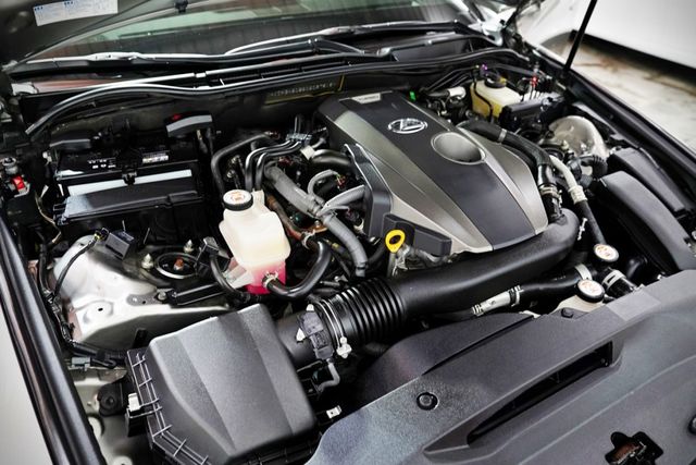 一手車 原廠保養 ACC 車道偏移 盲點 倒車顯影 自動遠近燈 雙電動椅電熱椅  第19張相片