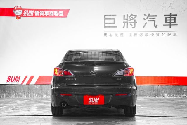 頂級型 一手車僅跑6.7萬里 原版件 原廠保養 天窗、定速、換檔撥片、I-key  第3張相片