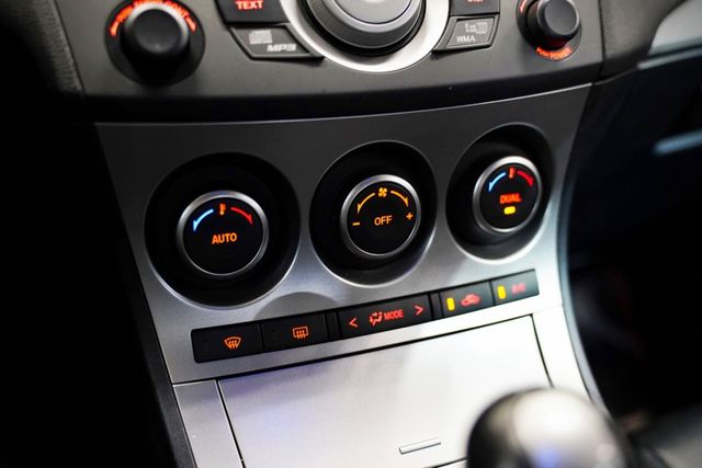 頂級型 一手車僅跑6.7萬里 原版件 原廠保養 天窗、定速、換檔撥片、I-key  第15張相片
