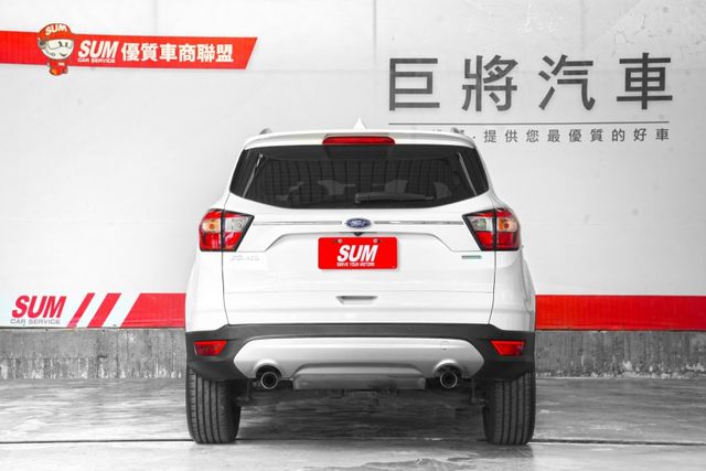 原版原漆僅跑7.9萬里 撥片、全景天窗、CarPlay倒影、電尾門、導航、雙恆溫  第3張相片