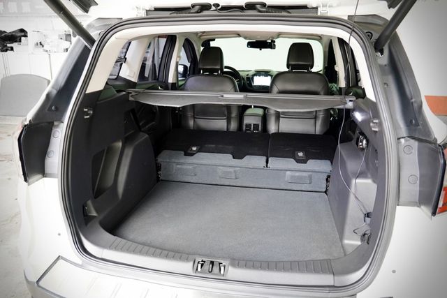原版原漆僅跑7.9萬里 撥片、全景天窗、CarPlay倒影、電尾門、導航、雙恆溫  第10張相片