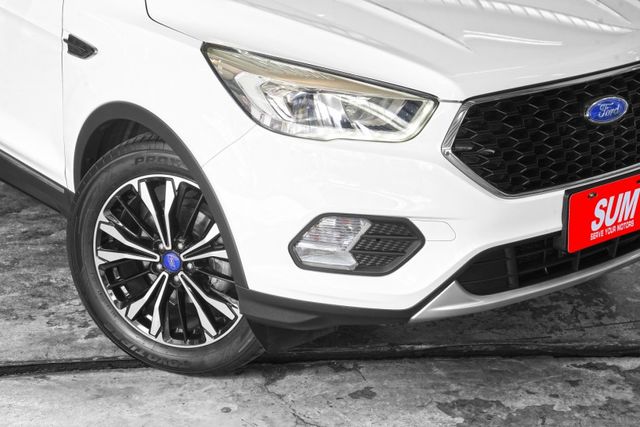 原版原漆僅跑7.9萬里 撥片、全景天窗、CarPlay倒影、電尾門、導航、雙恆溫  第20張相片