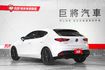 僅跑2千里 ACC、車道置中、盲點、Bose音響、環景、電動椅、換檔撥片  第6張縮圖