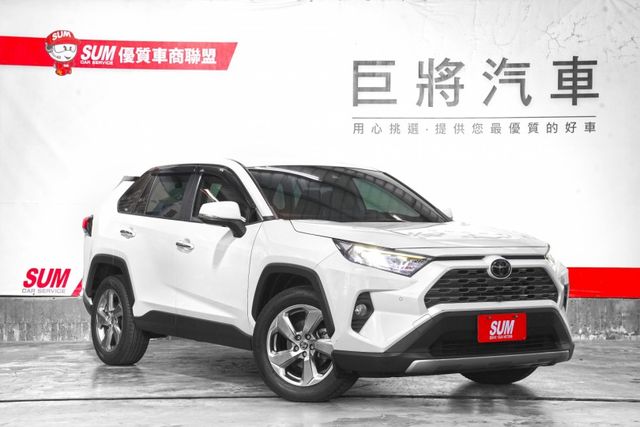 僅跑8.3萬里 ACC、車道維持、環景、導航、電動椅、盲點、抬顯、Bose音響  第1張相片