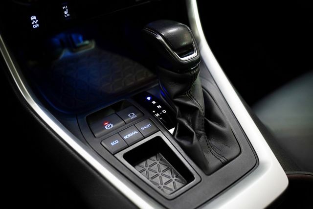 僅跑8.3萬里 ACC、車道維持、環景、導航、電動椅、盲點、抬顯、Bose音響  第15張相片