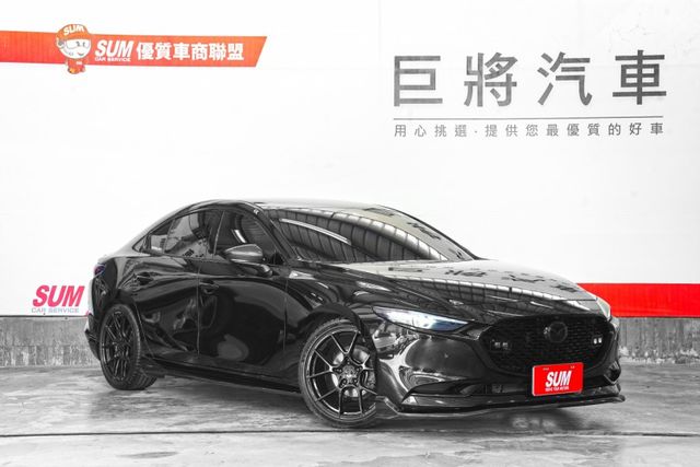 僅跑4.5萬里 ACC、車道維持、環景、電動椅記憶椅、導航、盲點、Bose音響  第1張相片