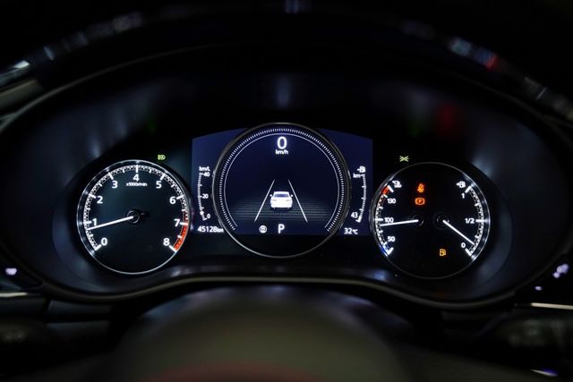 僅跑4.5萬里 ACC、車道維持、環景、電動椅記憶椅、導航、盲點、Bose音響  第13張相片