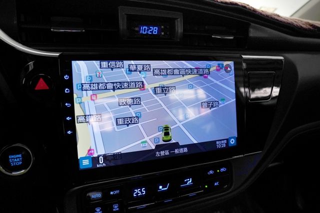 一手車 原版件 LED頭燈 撥片 抬顯 循跡 安卓機 360環景 CARPLAY  第13張相片