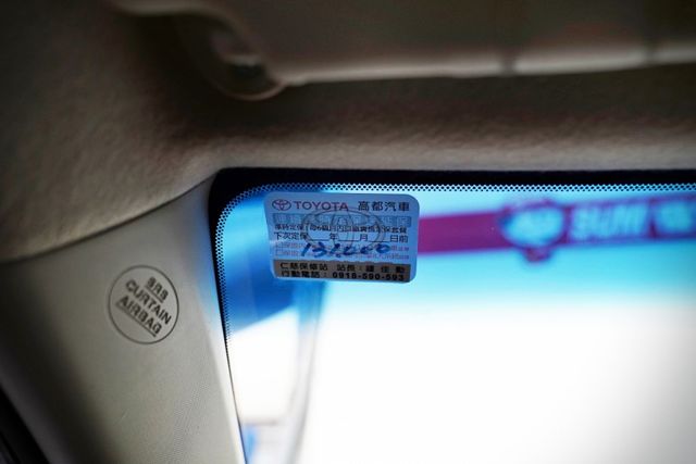 一手車 原版件 LED頭燈 撥片 抬顯 循跡 安卓機 360環景 CARPLAY  第16張相片