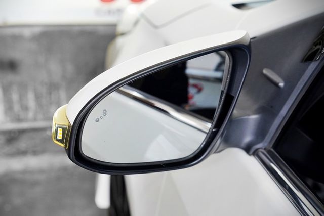一手車 原版件 LED頭燈 撥片 抬顯 循跡 安卓機 360環景 CARPLAY  第18張相片