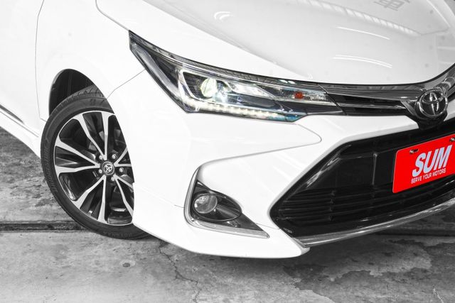 一手車 原版件 LED頭燈 撥片 抬顯 循跡 安卓機 360環景 CARPLAY  第19張相片