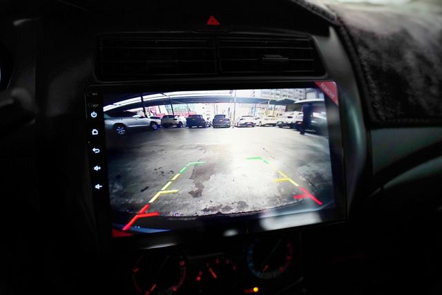 行家皮椅版 僅跑7萬里 原版件 改安卓機 CARPLAY 倒車顯影 導航  第15張相片