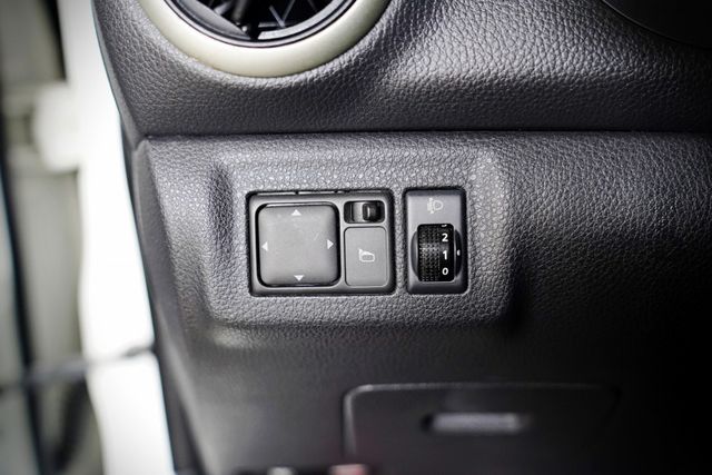 行家皮椅版 僅跑7萬里 原版件 改安卓機 CARPLAY 倒車顯影 導航  第18張相片