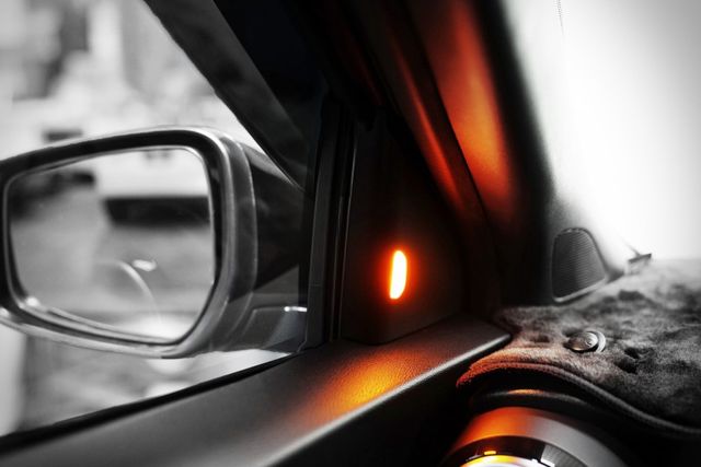 一手車僅跑1.5萬里 ACC 抬頭顯示 環景 CARPLAY 恆溫空調 雙色車頂  第17張相片