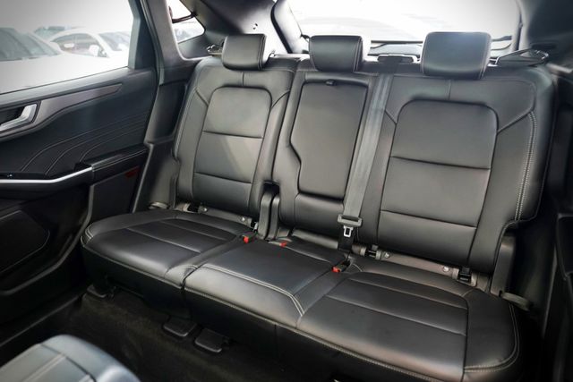 EcoBoost 180旗艦｜僅跑7.4萬里 導航 環景 電尾門 原鈑件 ACC 車道偏移 盲點 數位儀表  第8張相片