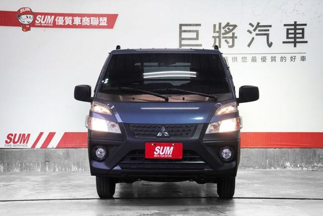 標準貨床手排｜手排 框式 原廠保養 一手車 僅跑3千里  第2張相片