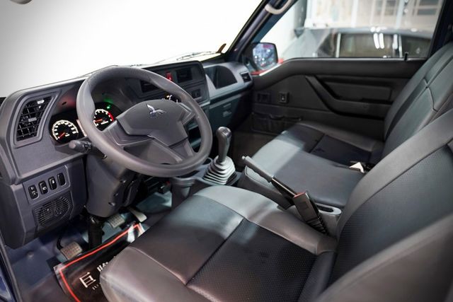 標準貨床手排｜手排 框式 原廠保養 一手車 僅跑3千里  第8張相片