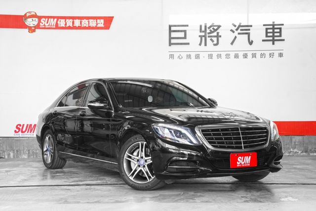 長軸版 原版件 四電吸門 柏林知音 後座總裁座椅 雙魚眼 全景天窗 電尾門  第1張相片