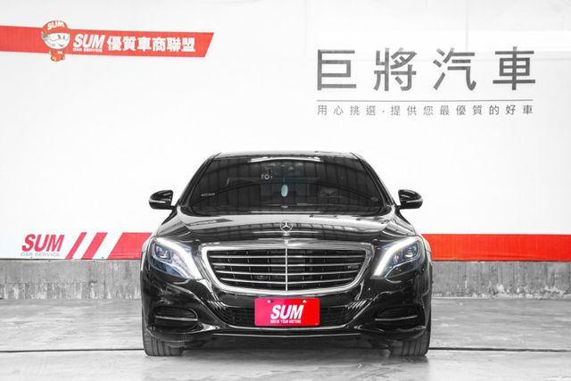 長軸版 原版件 四電吸門 柏林知音 後座總裁座椅 雙魚眼 全景天窗 電尾門  第2張相片